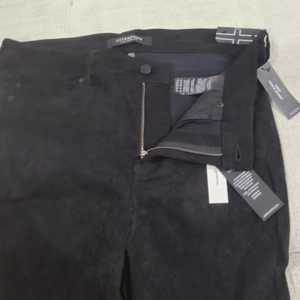 NEW Liverpool Los Angeles Abby High Rise Ankle Skinny Black Suede Pants Sz 12/31 - Picture 2 of 8